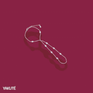 Thorne Necklace in White